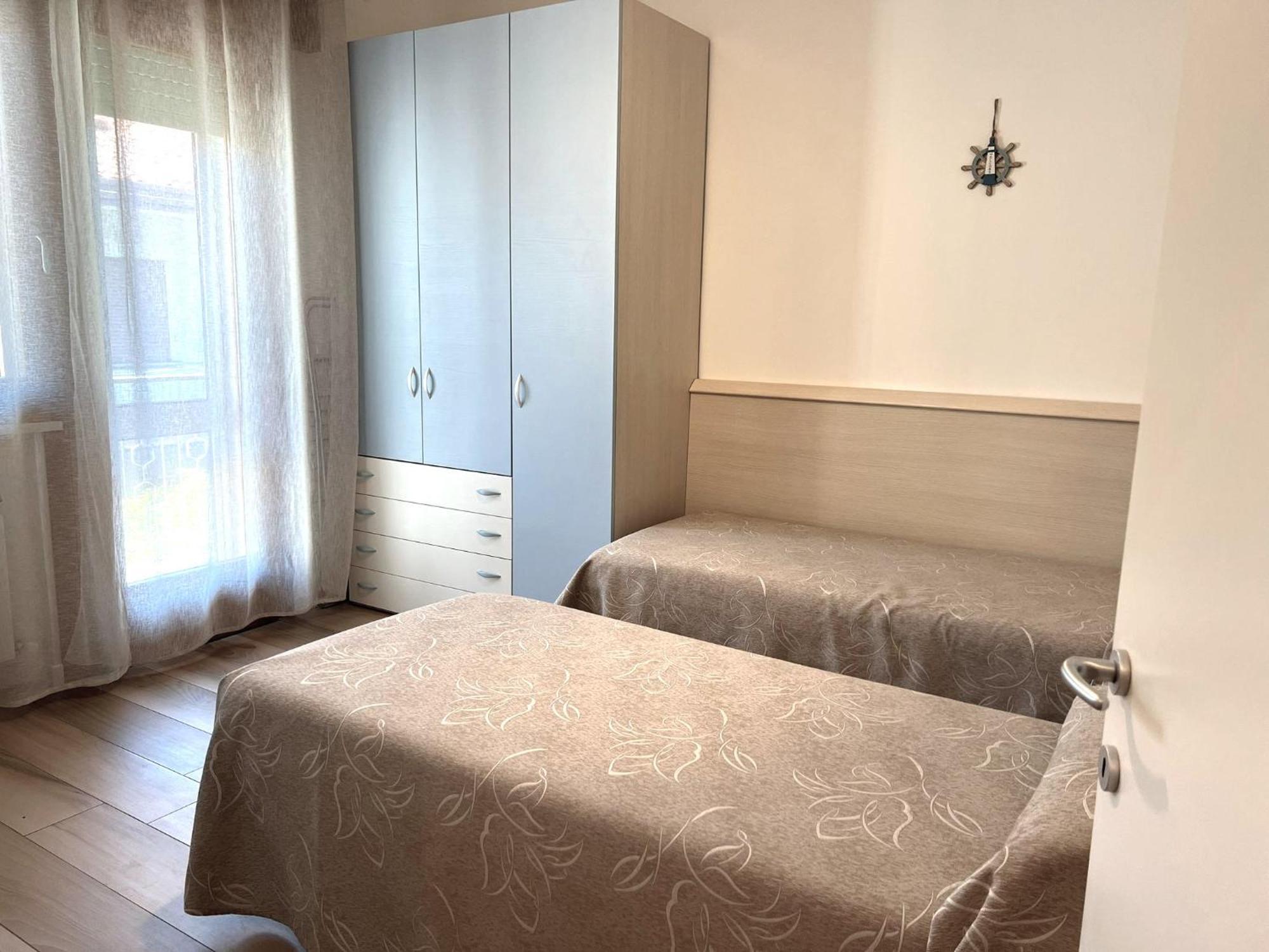 Adria Holiday Family Apartments: Beachside Comfort in Jesolo Exterior photo